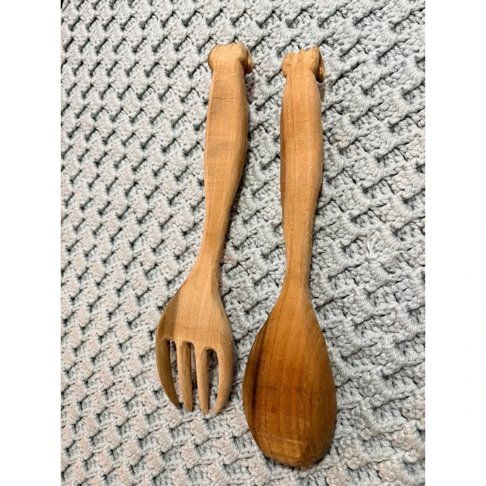 Hand Carved Wooden Salad Serving Set Folk Art Rustic Fork and Spoon 2 Piece‎